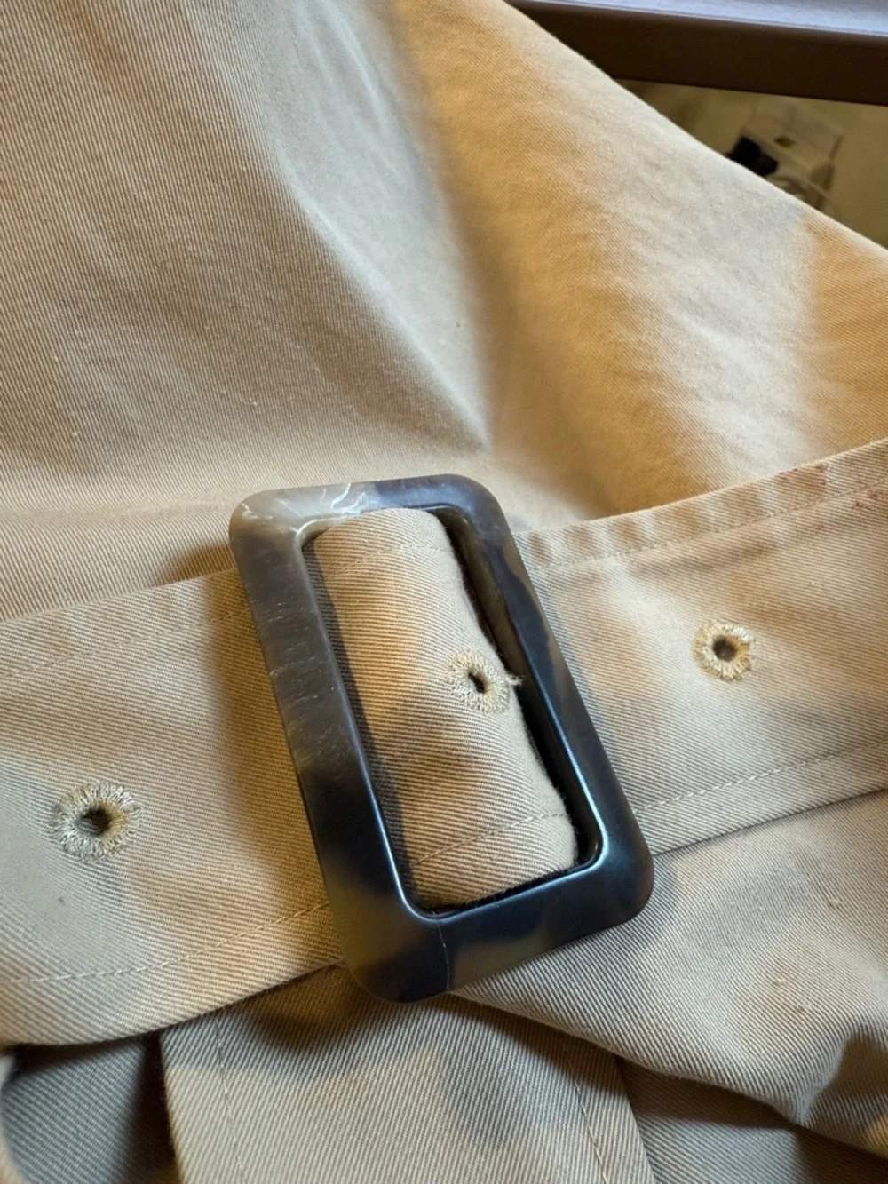 Ralph Lauren Beige Double-Breasted Trench Coat - Picture 8 of 11